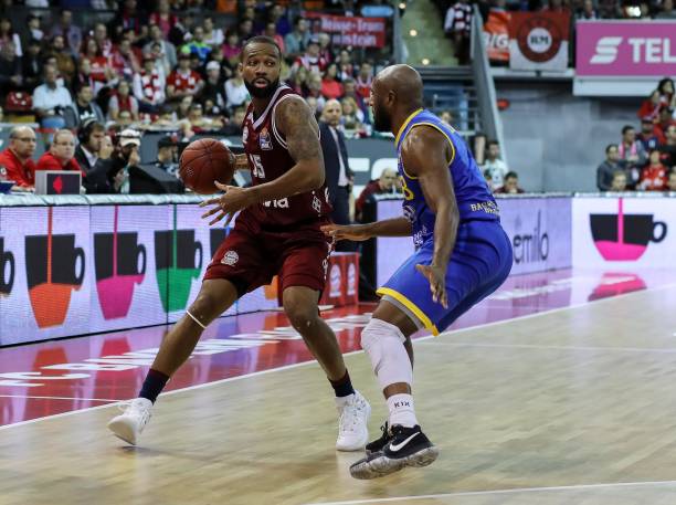 还拥有更多 还拥有更多